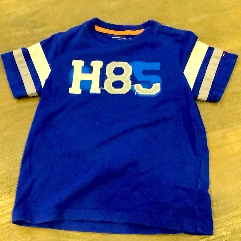 Tommy Hilfiger short sleeve tee t-shirt blue H85 boys Sz 4